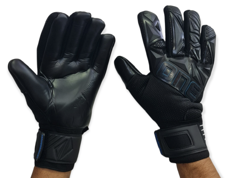 Goalkeeper Gloves (One) Black